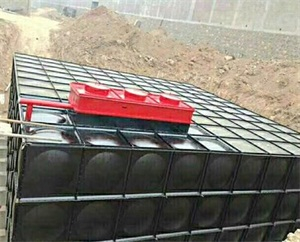 抗浮式（shì）複合水箱